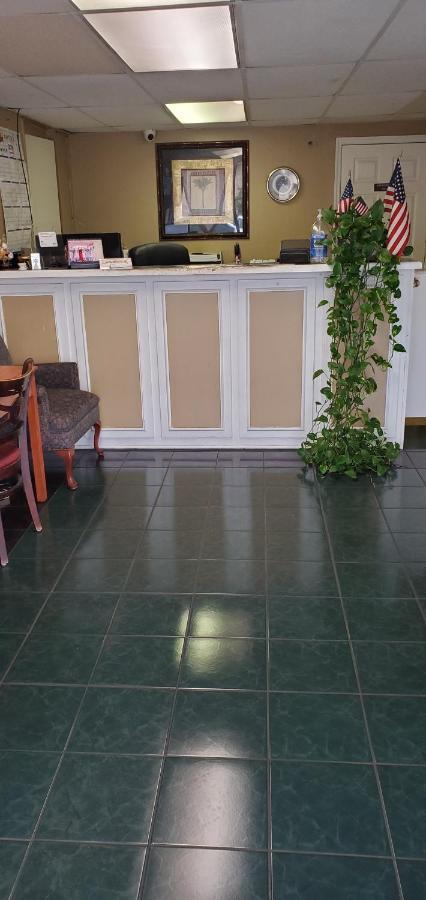 Conway Express Inn エクステリア 写真
